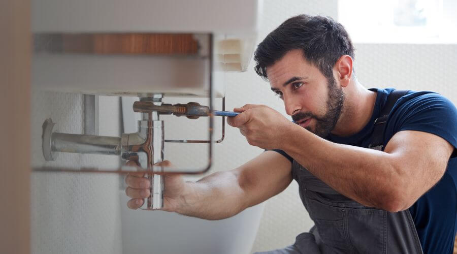 Professional water heater installation services in Fresno, TX